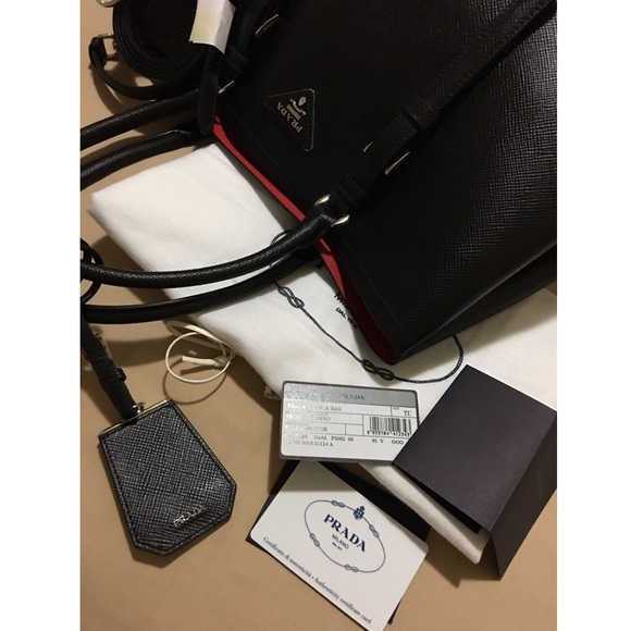 SOLD PRADA Saffiano Cuir Double Tote Bag $3,100 - Picture 7 of 8